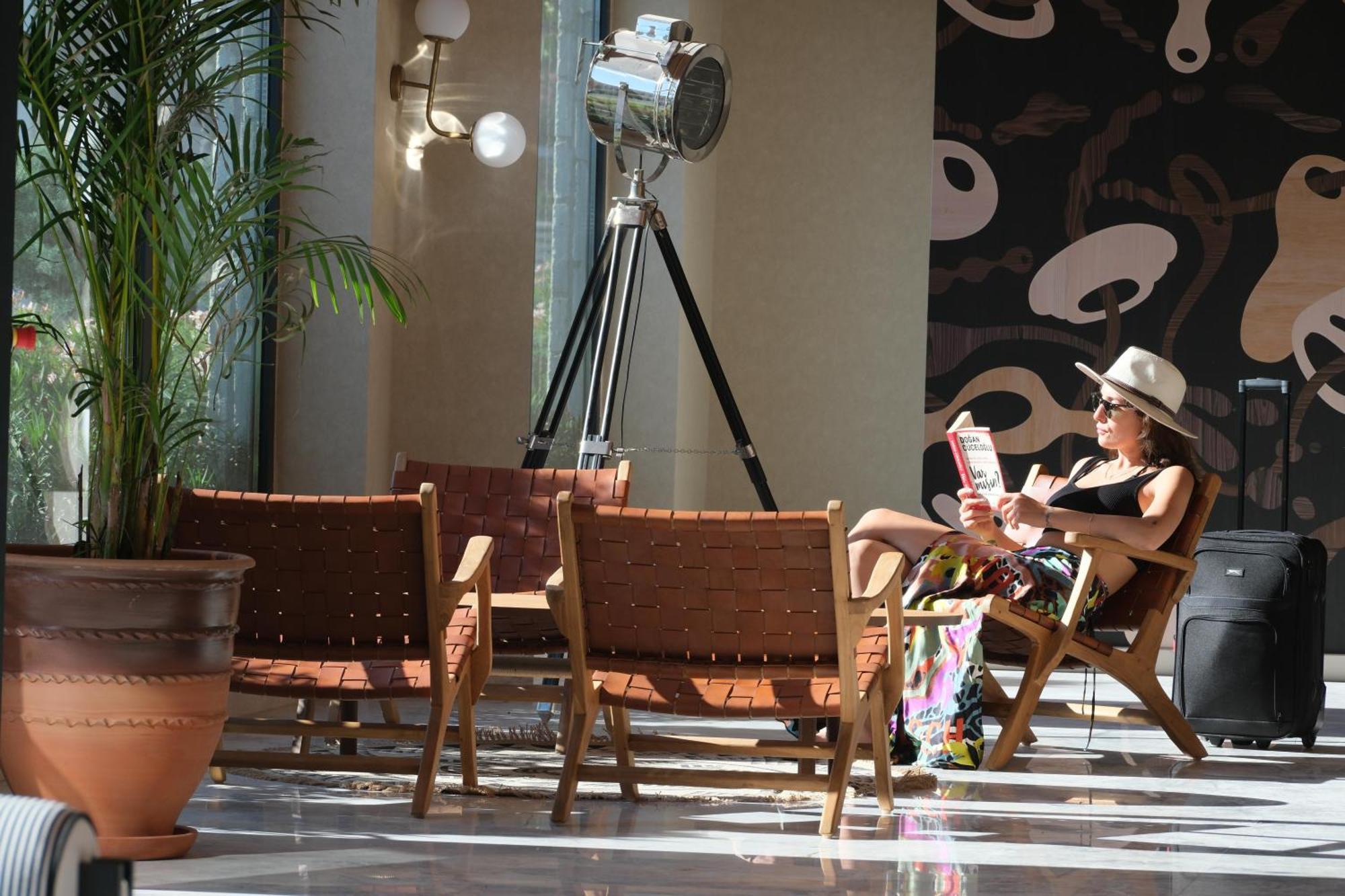 Lures Hotel คัลคัน ภายนอก รูปภาพ
